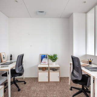 Bureau privé 20 m² 6 postes Coworking Rue Maurice Gignoux Grenoble 38000 - photo 1